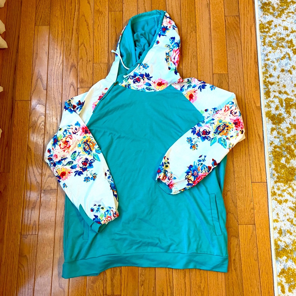 Double hooded sweatshirt